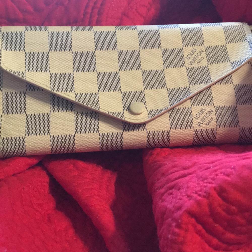 Louis V wallet